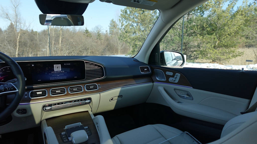 Thumbnail: 2026 Mercedes-Benz GLE - 14