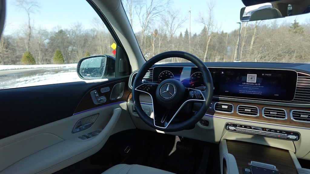 Thumbnail: 2026 Mercedes-Benz GLE - 13