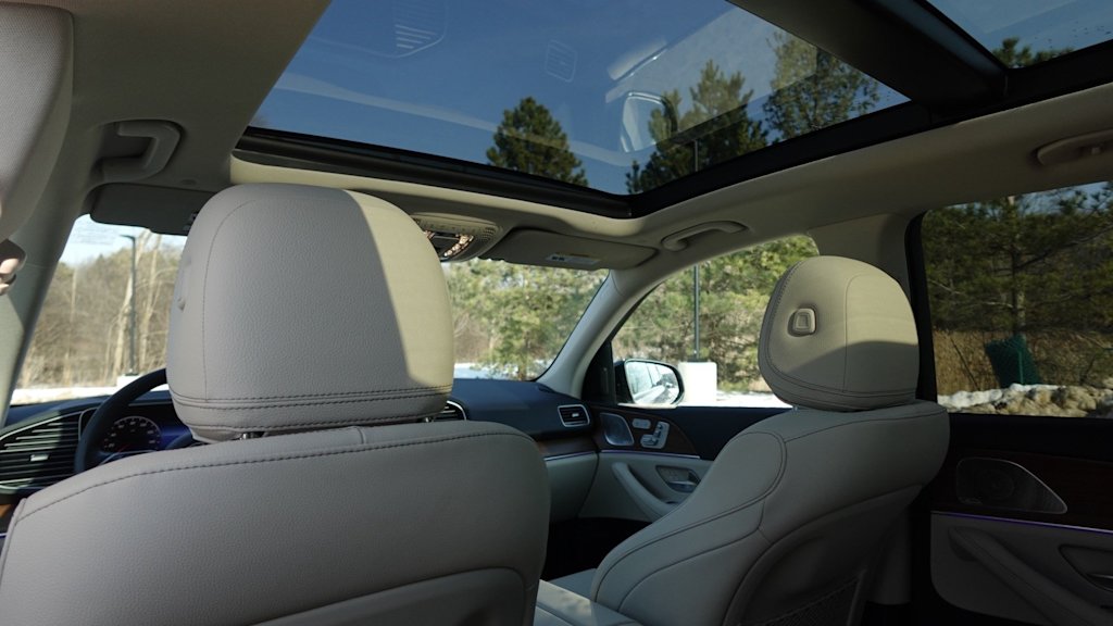 Thumbnail: 2026 Mercedes-Benz GLE - 30