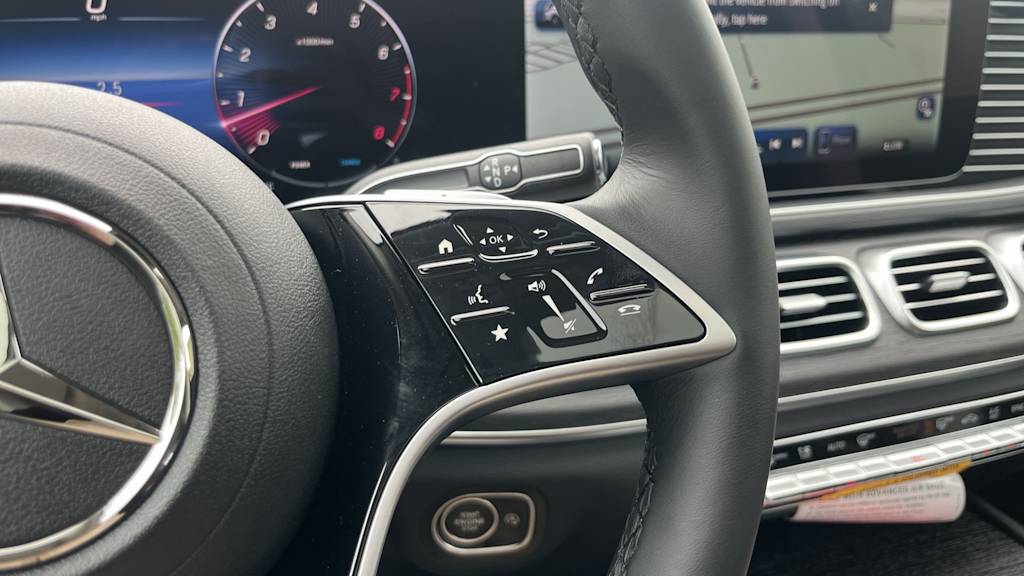 Thumbnail: 2026 Mercedes-Benz GLE - 48