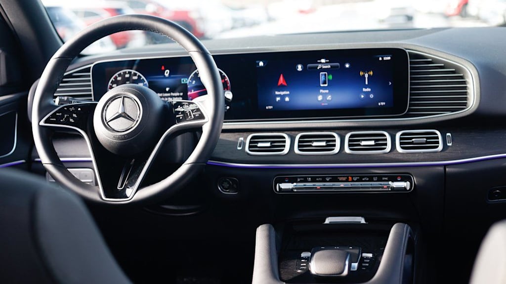 Thumbnail: 2026 Mercedes-Benz GLE - 13