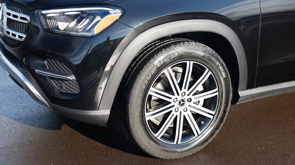 Thumbnail: 2026 Mercedes-Benz GLE - 7