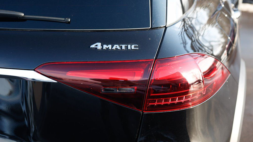 Thumbnail: 2026 Mercedes-Benz GLE - 38