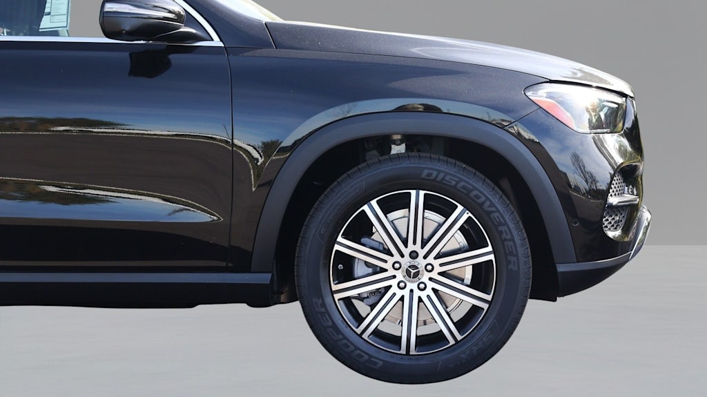 Thumbnail: 2026 Mercedes-Benz GLE - 5