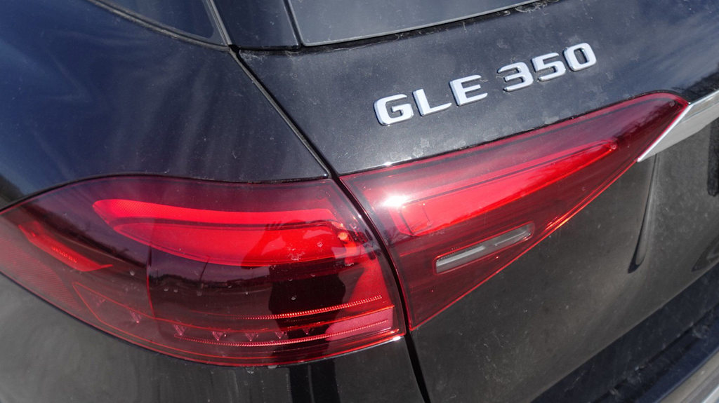 Thumbnail: 2026 Mercedes-Benz GLE - 33
