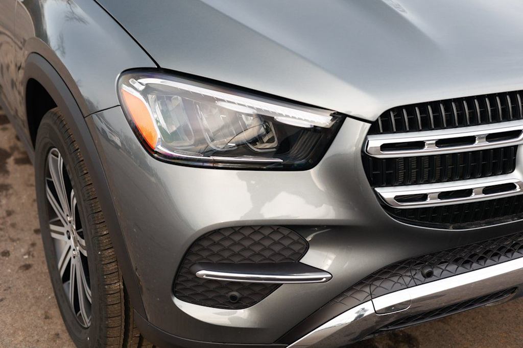 Thumbnail: 2026 Mercedes-Benz GLE - 32