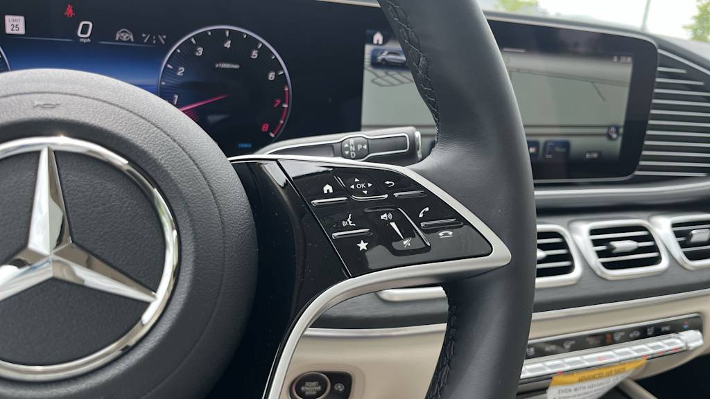 Thumbnail: 2026 Mercedes-Benz GLE - 49