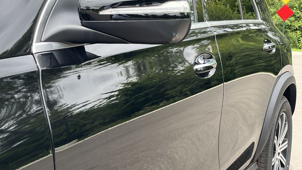 Thumbnail: 2026 Mercedes-Benz GLE - 28