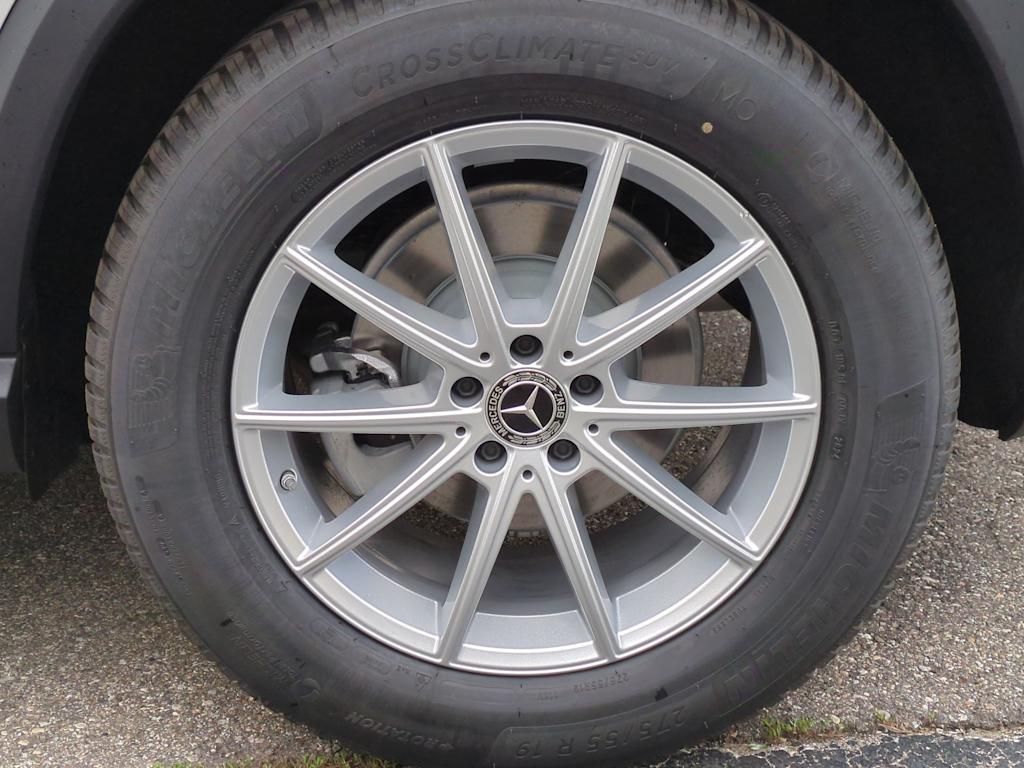 Thumbnail: 2025 Mercedes-Benz GLE - 8