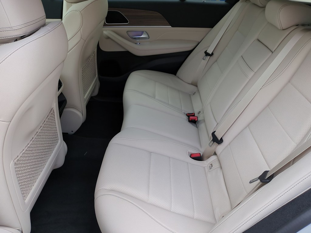 Thumbnail: 2025 Mercedes-Benz GLE - 27