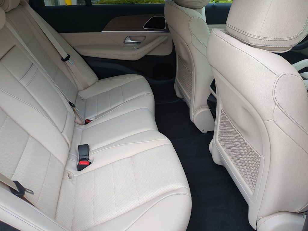 Thumbnail: 2025 Mercedes-Benz GLE - 28