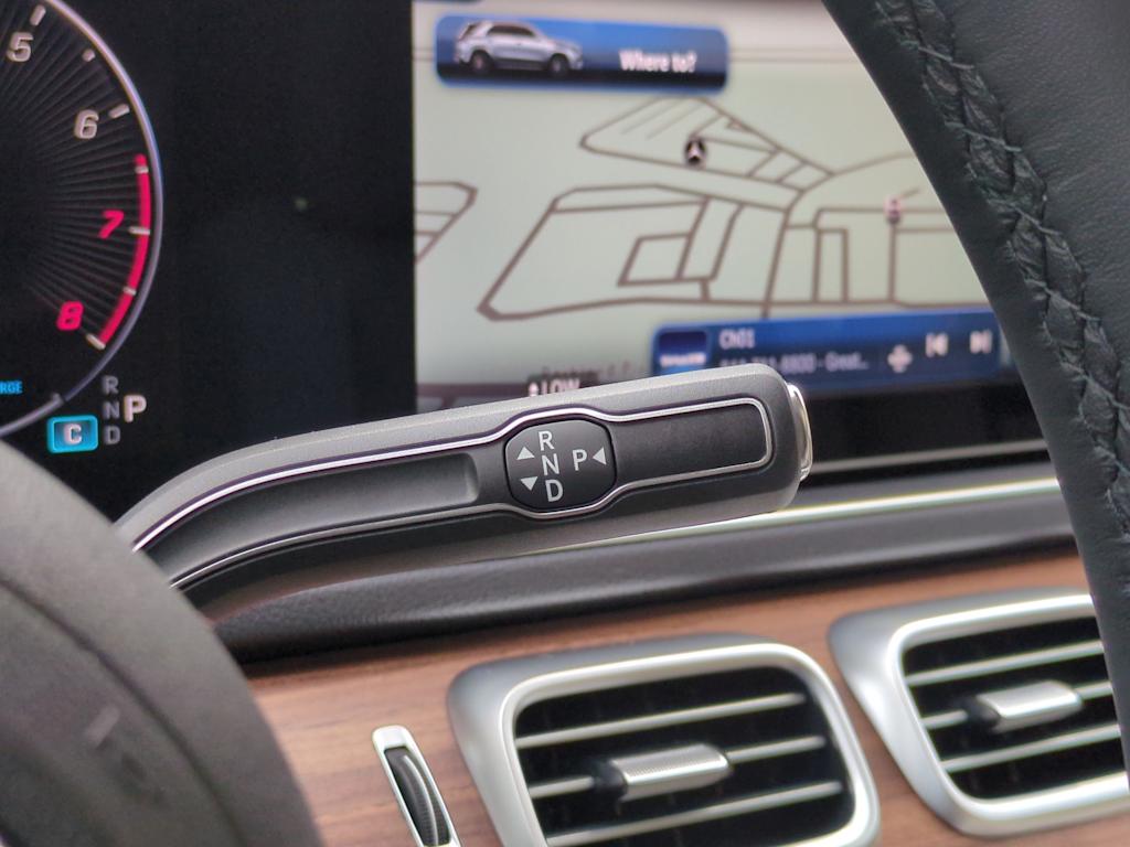 Thumbnail: 2026 Mercedes-Benz GLE - 37