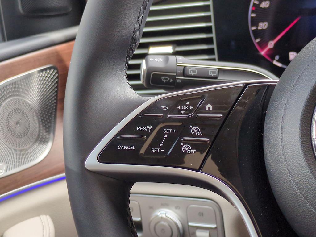 Thumbnail: 2026 Mercedes-Benz GLE - 31