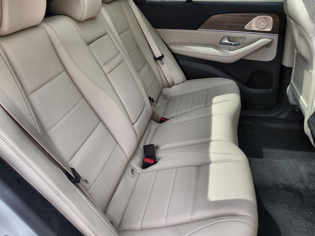 Thumbnail: 2026 Mercedes-Benz GLE - 28