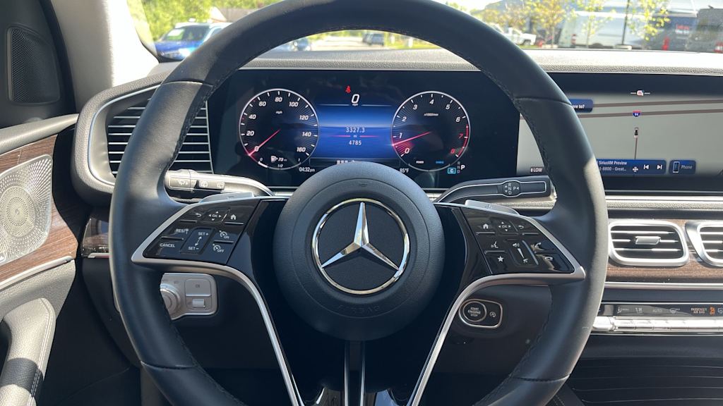 Thumbnail: 2026 Mercedes-Benz GLE - 10