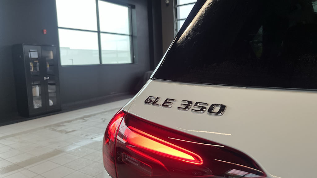 Thumbnail: 2026 Mercedes-Benz GLE - 32