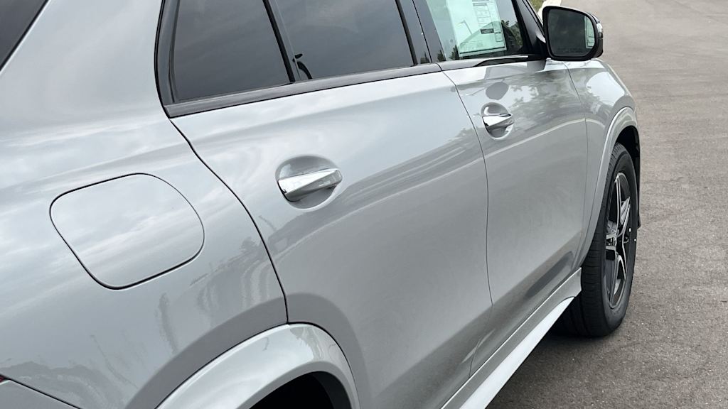 Thumbnail: 2026 Mercedes-Benz GLE - 31