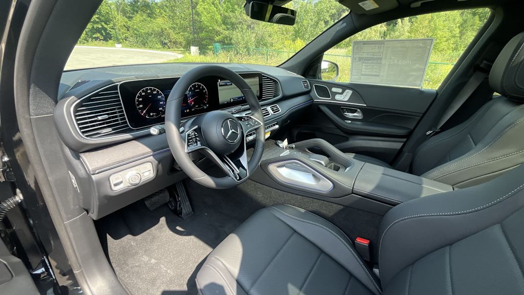 Thumbnail: 2026 Mercedes-Benz GLE - 10