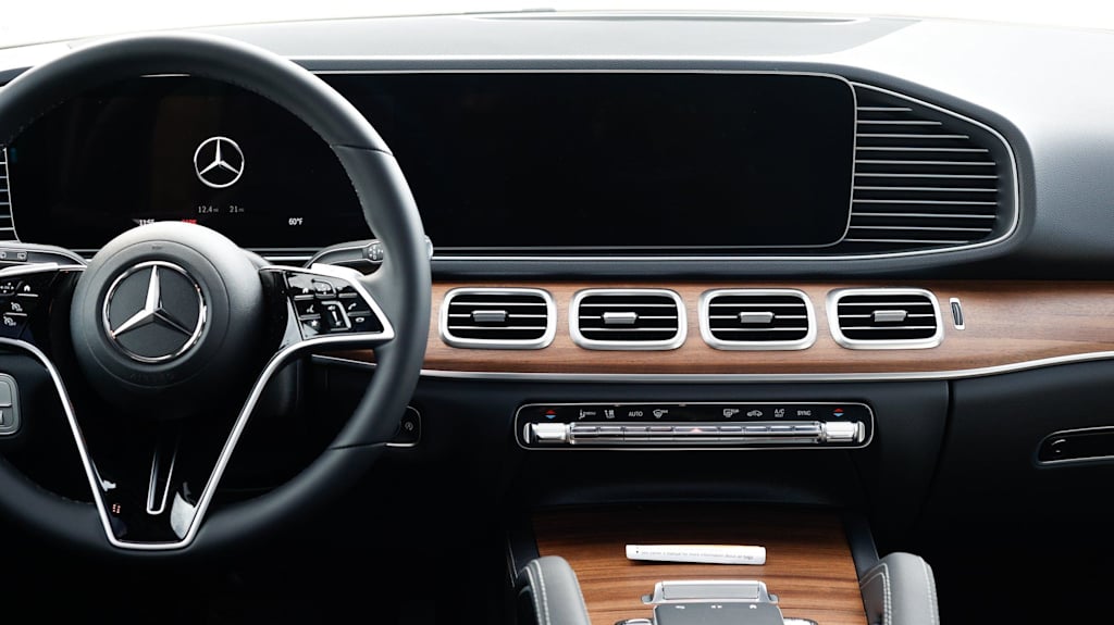 Thumbnail: 2026 Mercedes-Benz GLE - 9