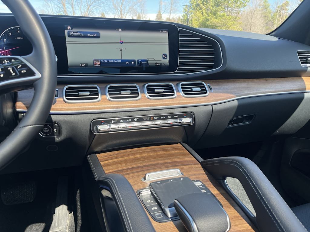 Thumbnail: 2026 Mercedes-Benz GLE - 14