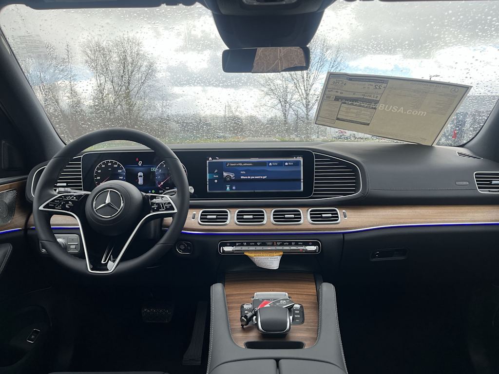 Thumbnail: 2026 Mercedes-Benz GLE - 2