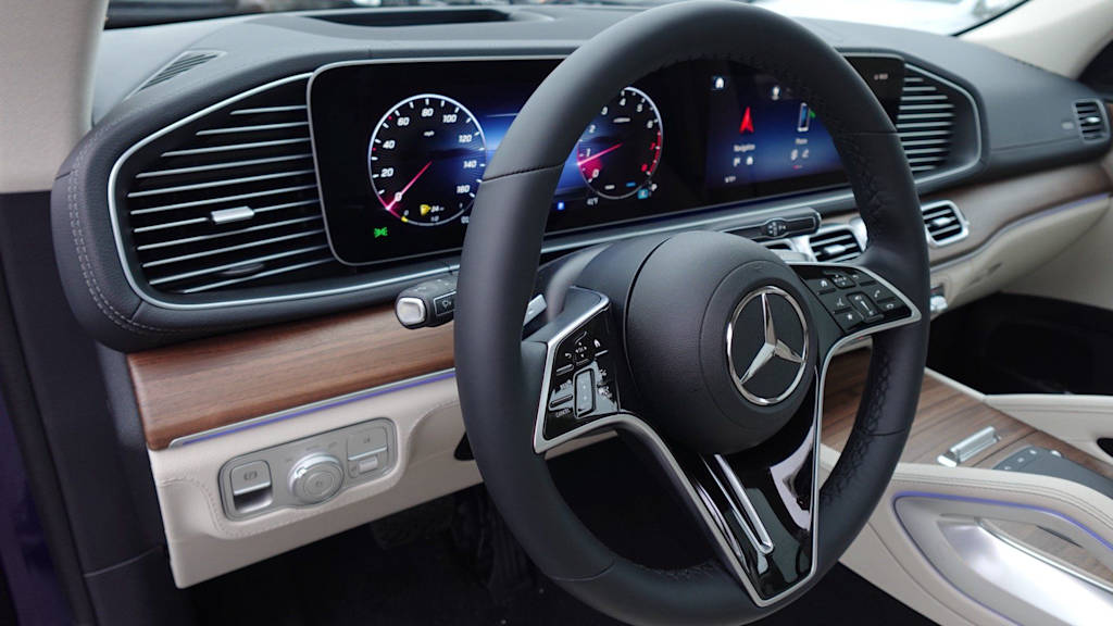 Thumbnail: 2026 Mercedes-Benz GLE - 8
