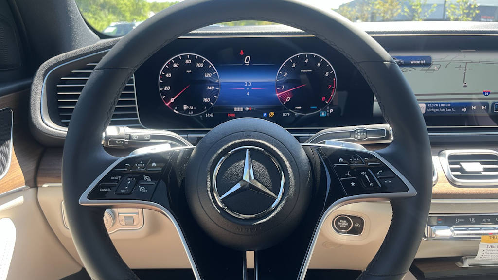 Thumbnail: 2026 Mercedes-Benz GLE - 14