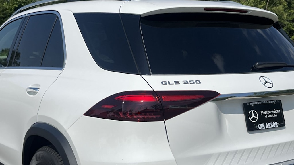 Thumbnail: 2026 Mercedes-Benz GLE - 28