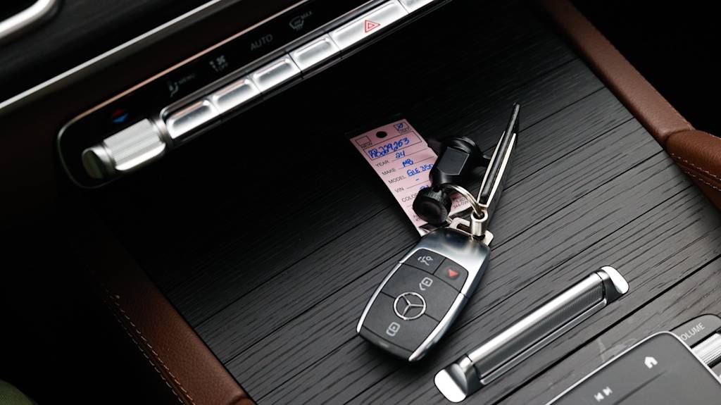 Thumbnail: 2024 Mercedes-Benz GLE - 38