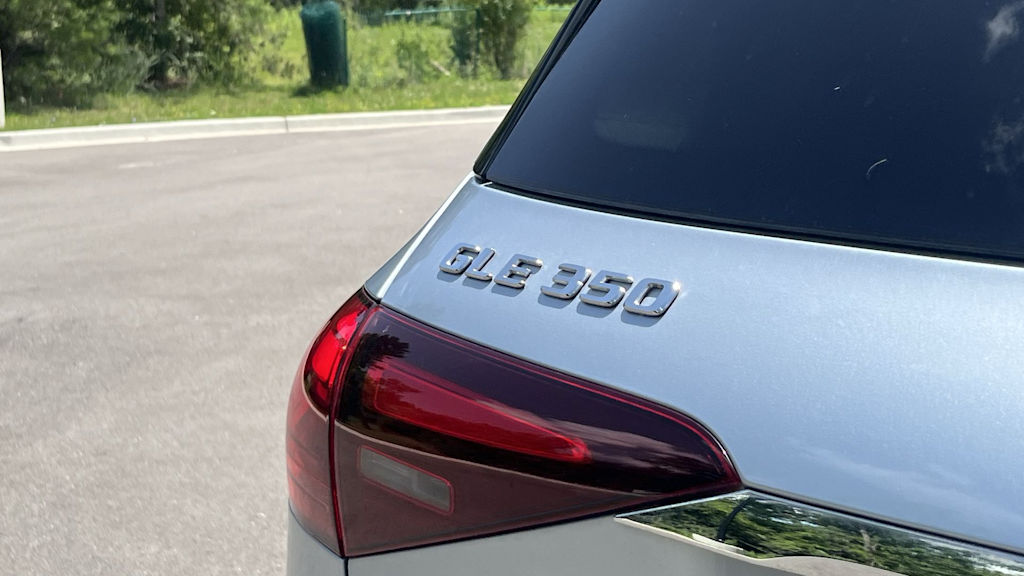 Thumbnail: 2025 Mercedes-Benz GLE - 33