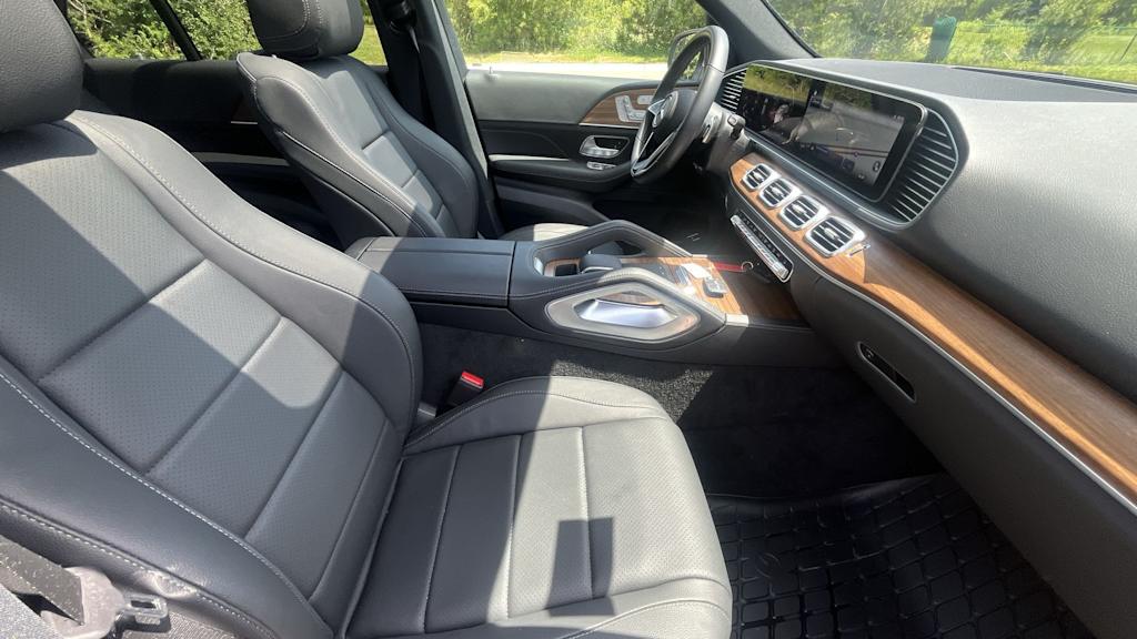 Thumbnail: 2025 Mercedes-Benz GLE - 12