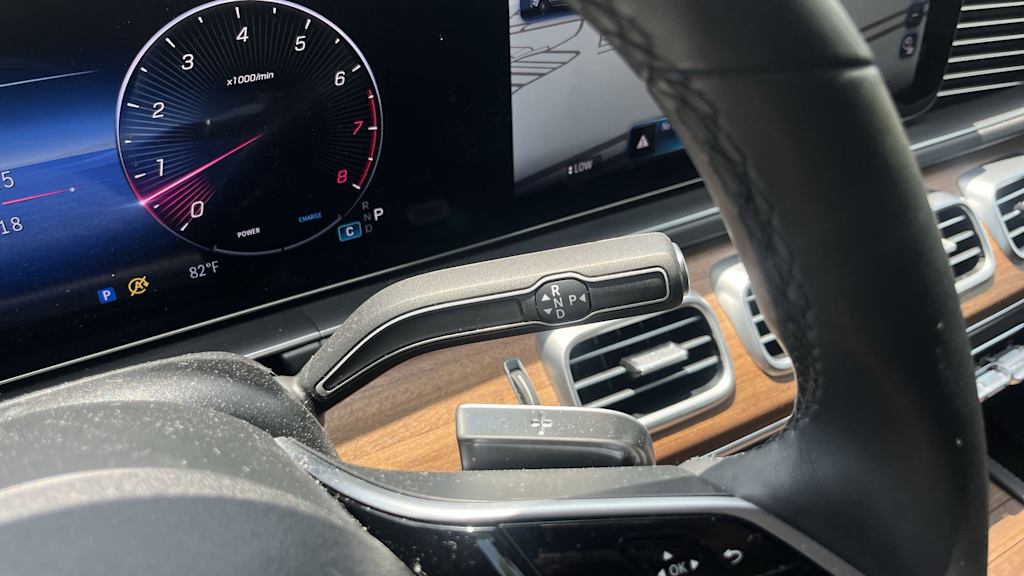 Thumbnail: 2025 Mercedes-Benz GLE - 50