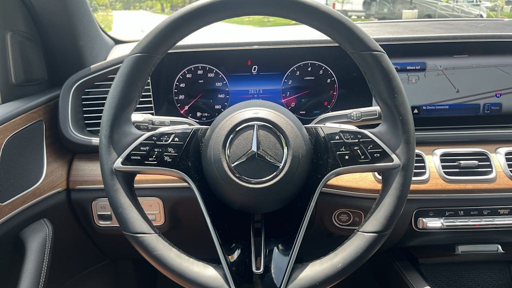 Thumbnail: 2025 Mercedes-Benz GLE - 14