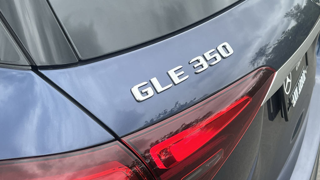 Thumbnail: 2026 Mercedes-Benz GLE - 34