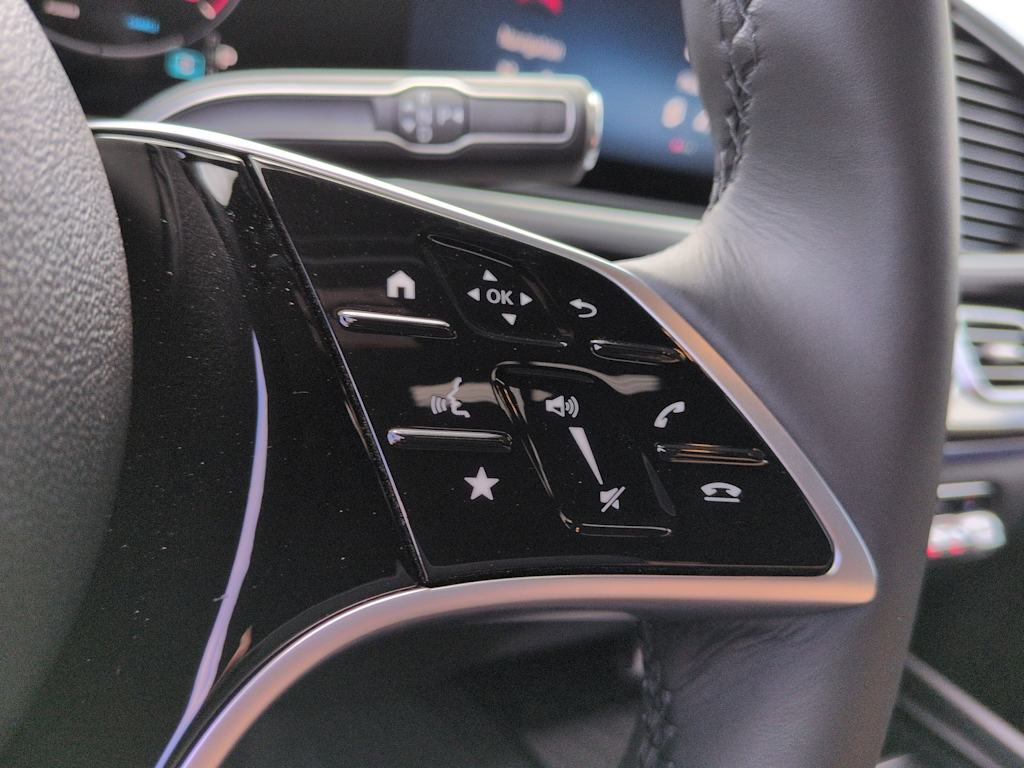 Thumbnail: 2025 Mercedes-Benz GLE - 32