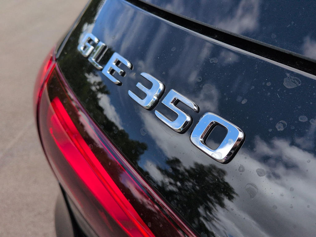 Thumbnail: 2025 Mercedes-Benz GLE - 25