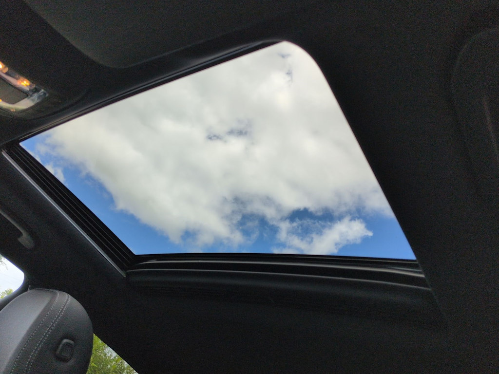 Thumbnail: 2025 Mercedes-Benz GLE - 27