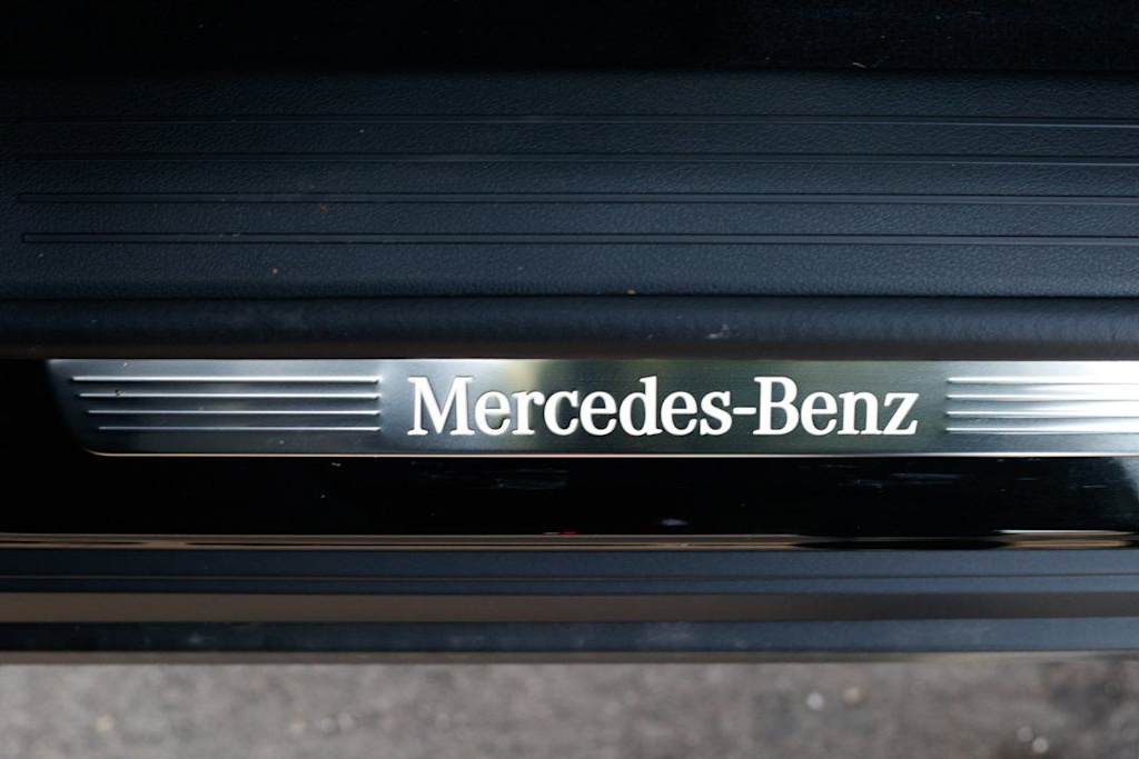 Thumbnail: 2026 Mercedes-Benz GLE - 18