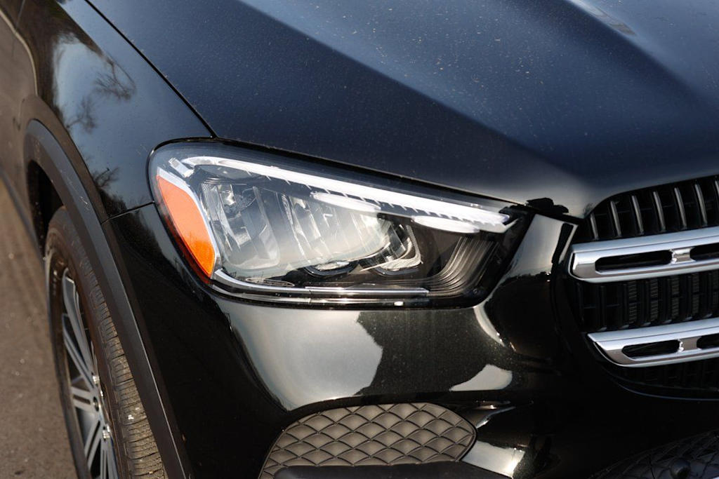 Thumbnail: 2026 Mercedes-Benz GLE - 33