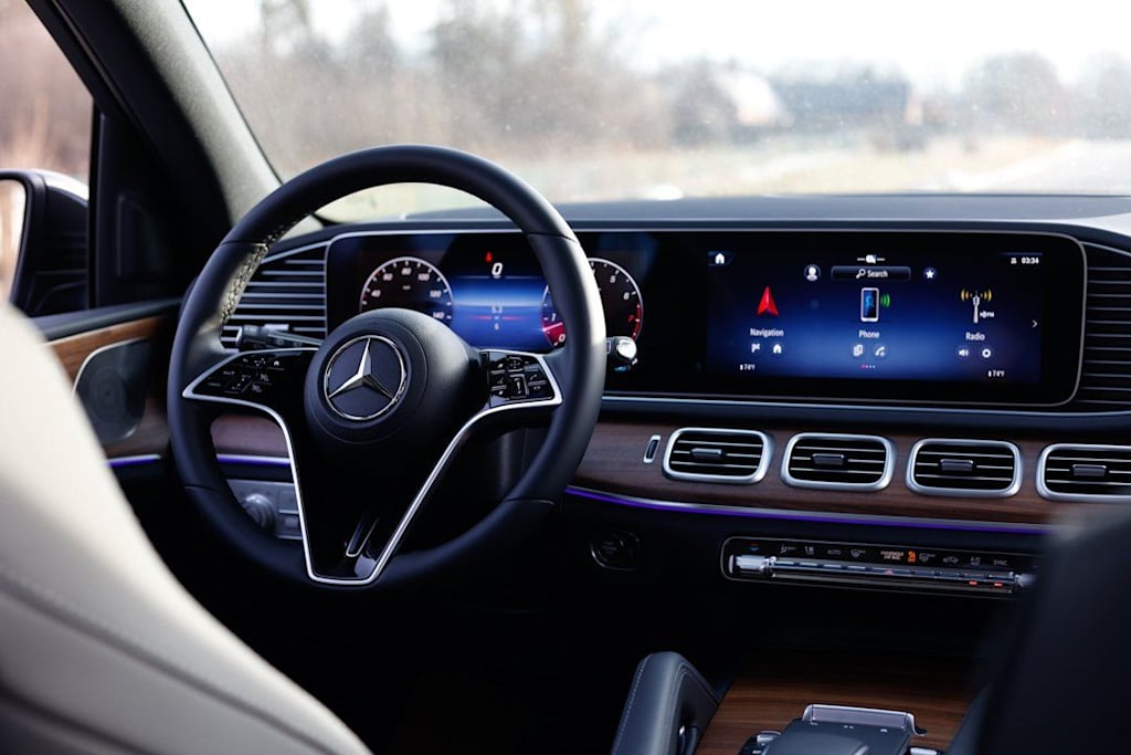Thumbnail: 2026 Mercedes-Benz GLE - 2