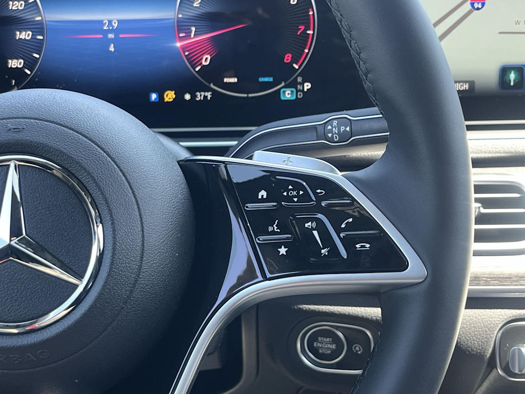 Thumbnail: 2026 Mercedes-Benz GLE - 44