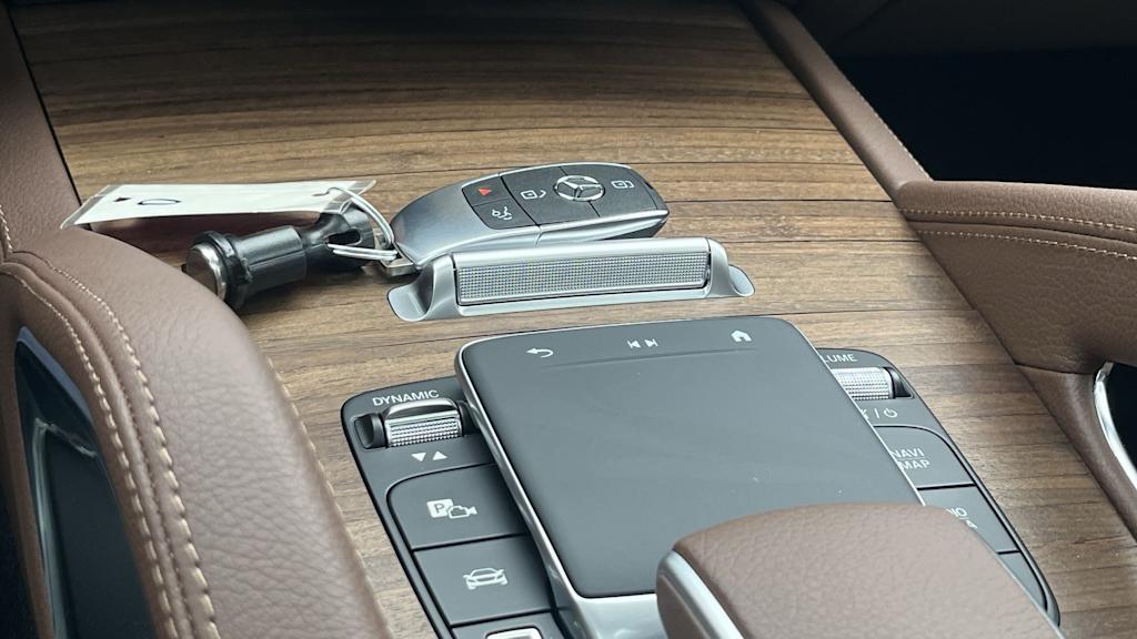 Thumbnail: 2026 Mercedes-Benz GLE - 55