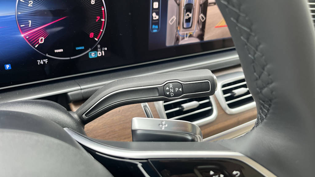 Thumbnail: 2026 Mercedes-Benz GLE - 52