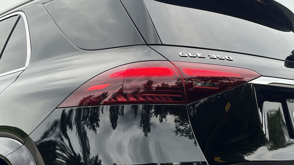 Thumbnail: 2026 Mercedes-Benz GLE - 27