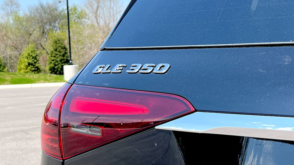 Thumbnail: 2026 Mercedes-Benz GLE - 33
