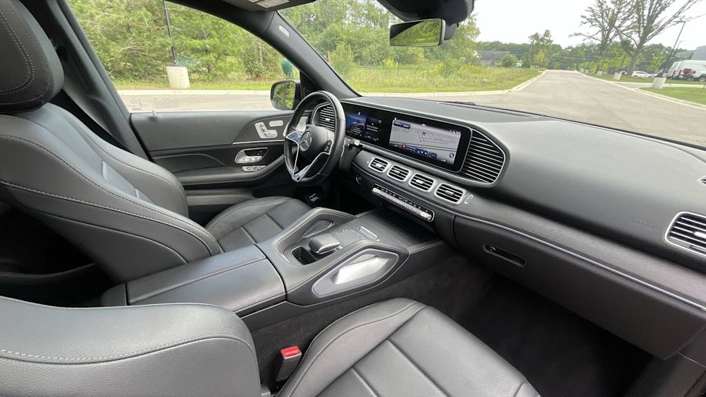 Thumbnail: 2025 Mercedes-Benz GLE - 2