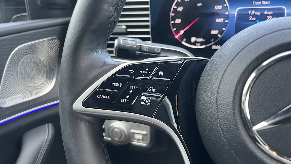 Thumbnail: 2025 Mercedes-Benz GLE - 42