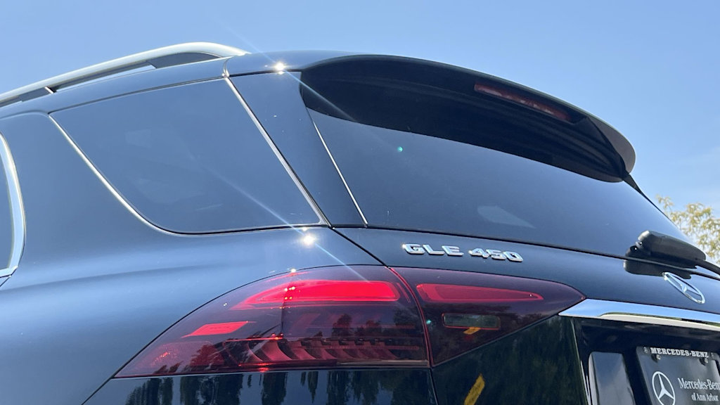 Thumbnail: 2026 Mercedes-Benz GLE - 26