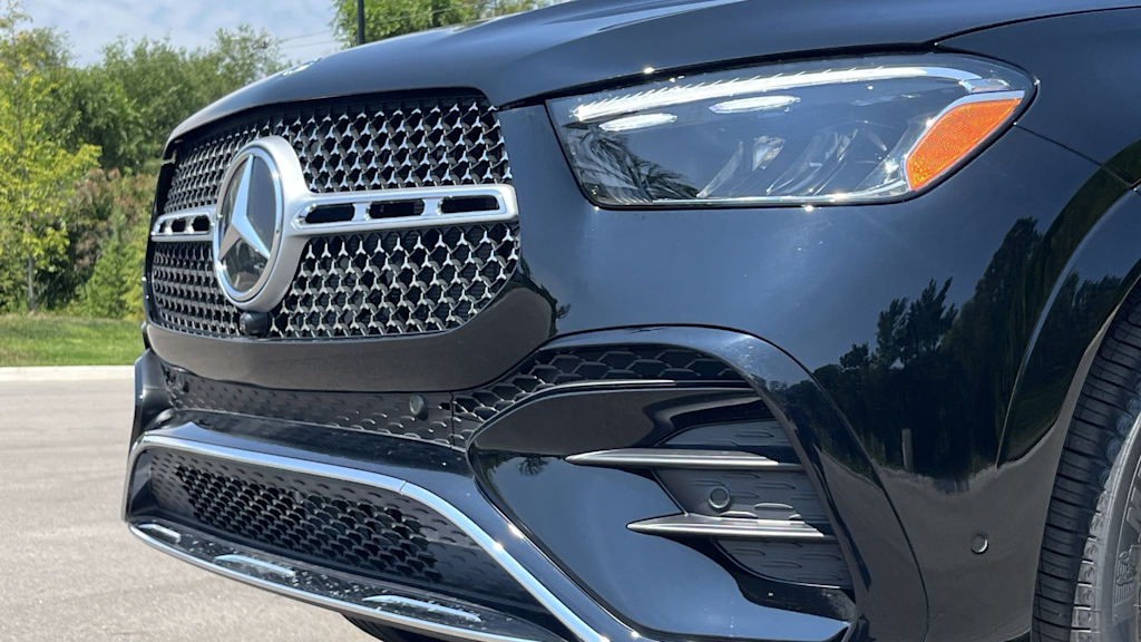 Thumbnail: 2026 Mercedes-Benz GLE - 32