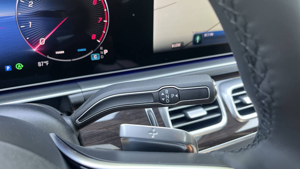 Thumbnail: 2026 Mercedes-Benz GLE - 50